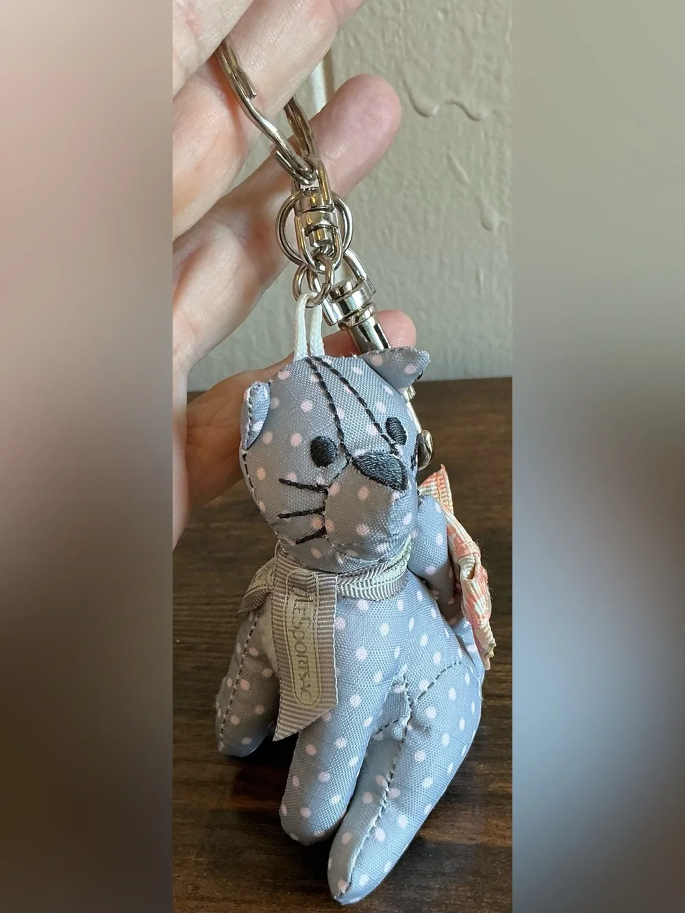 A Rare Japanese Exclusive Only LeSportsac Cat Handbag Clip Charm Keychain